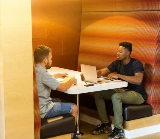 Les avantages de la flexibilité et de l’autonomie dans le travail flexibilité au travail